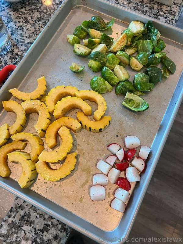 Roasting veggies for dinner 🥘. Btw is your renewal on? Like ..