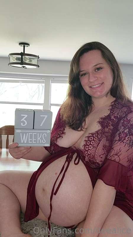 Today marks 37 weeks! 🥳 Almost there! If you have custom req..