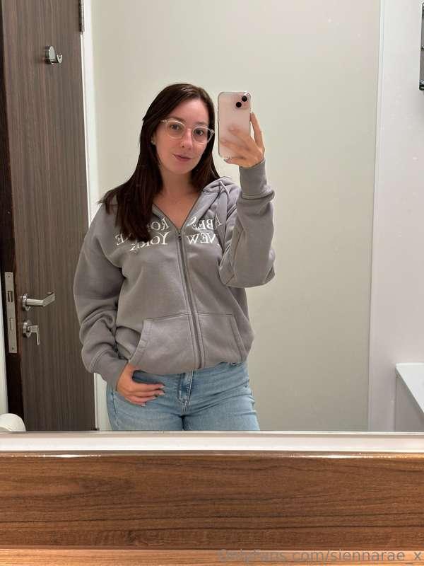 I'm going into town today so gone for a casual outfit, cute ..