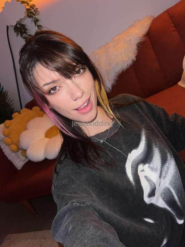 hiiiii. Whats going on?I’ve been so busy making armor and ne..