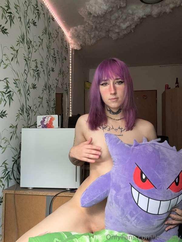 ;3 💜