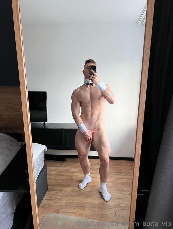 Hows my service outfit? . I definitely need to make a video ..