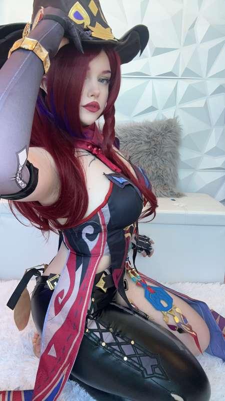 Photoset in progress ..