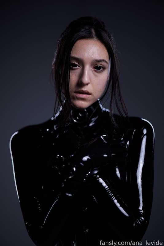 ana_levide image #330