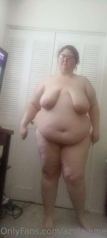 Slowly peeling out of the lingerie. To reveal full nude bbw ..
