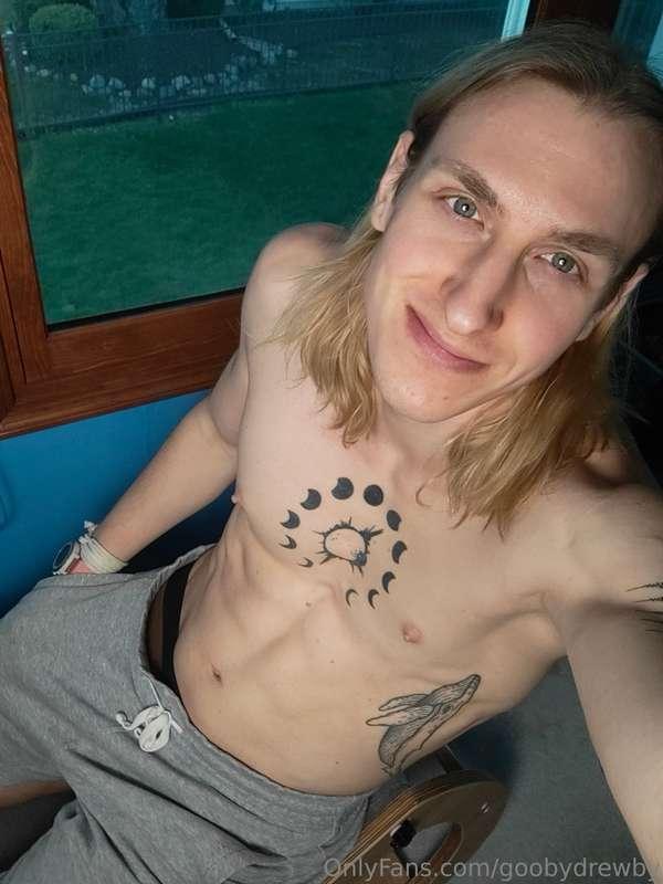 The rare evening post. ✨