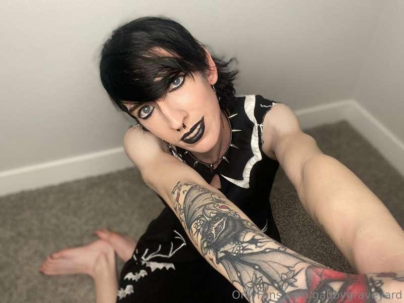 gabbygraveyard image #11