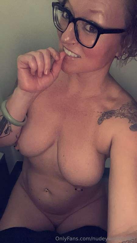 Quick little photo op 😉 🚽 📸 
