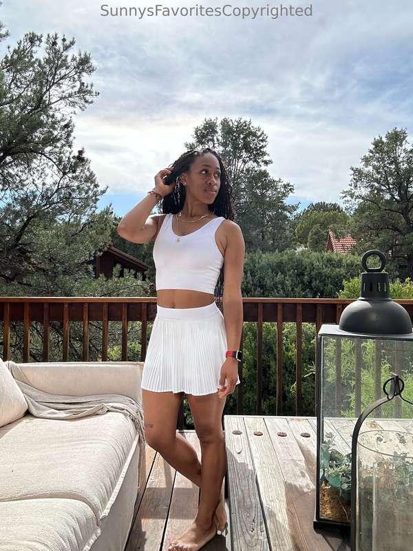 It's giving 'White after Labor Day' but oh well 