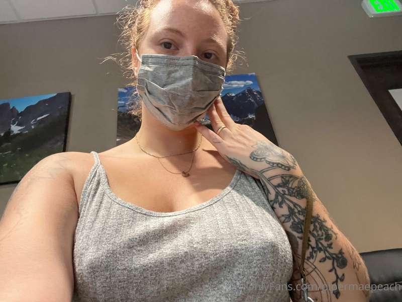 At my physical therapy office right now😘