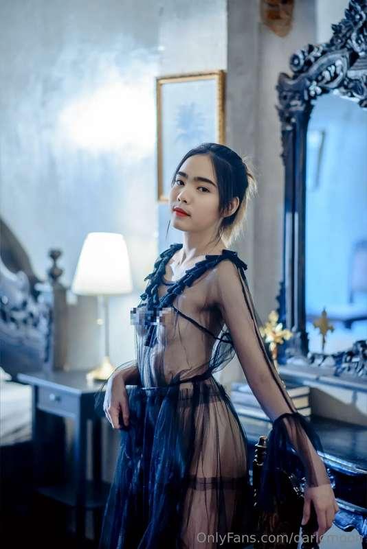 Black see-through dressน้องของขวัญ