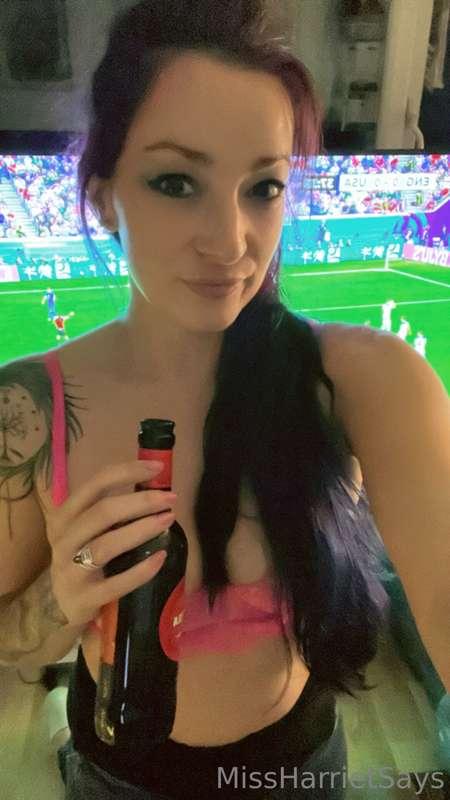 Come on England 🏴󠁧󠁢󠁥󠁮󠁧󠁿!!!!!

Who’s gonna win?