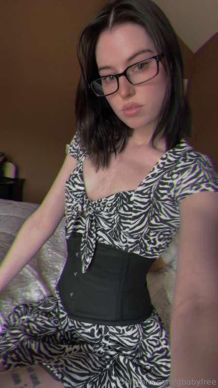 Dress coded & sent to the boss’s office Slutty office siren ..