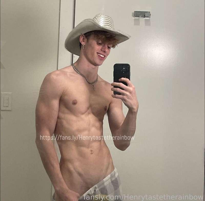 henrytastetherainbow image #1
