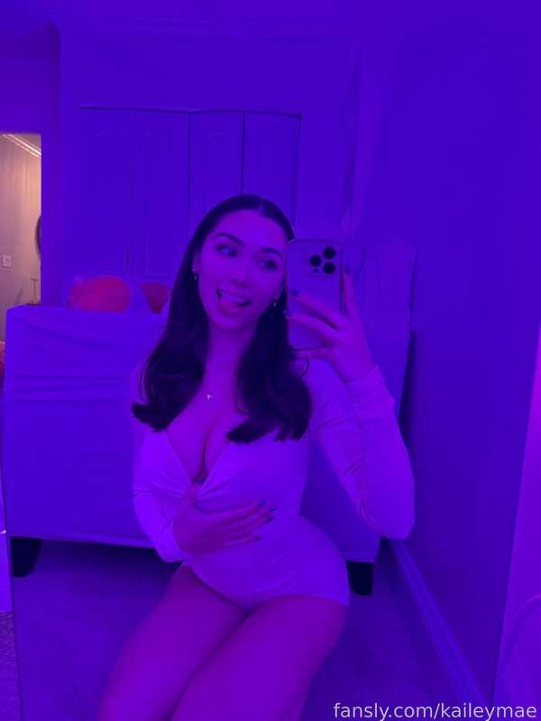 kaileymae image #2