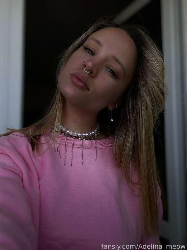 adelina_meow image #1