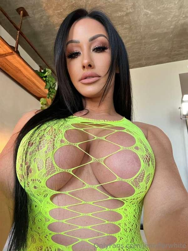 My tits almost broke this top hahah