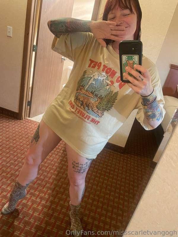 Help me strip for the shower? 🚿💥🚿💥 #hotelquickie