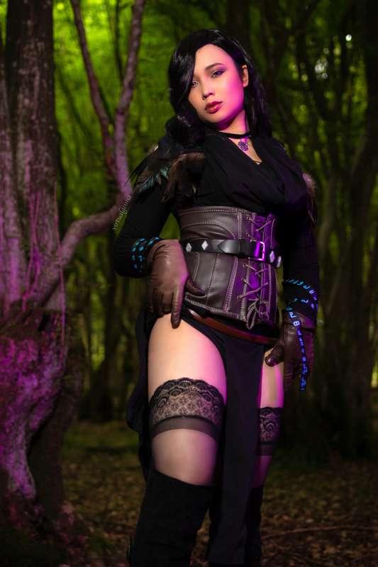 Leave a 🖤 if you also appreciate my full cosplay works 🥰

Ch..