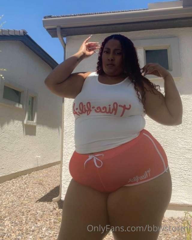 Are y’all ready for me to come Back 🍑