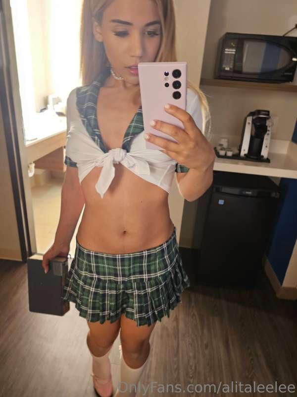 alitaleelee image #7