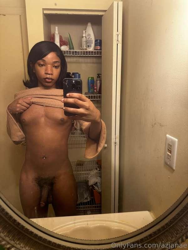 azjanae image #1