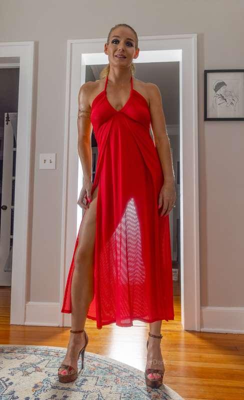 What do you think? Good date night dress?