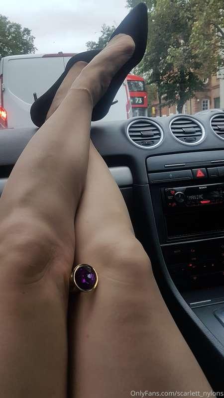 Good  morning darling😘my  hubby bought mi this jewel In my f..