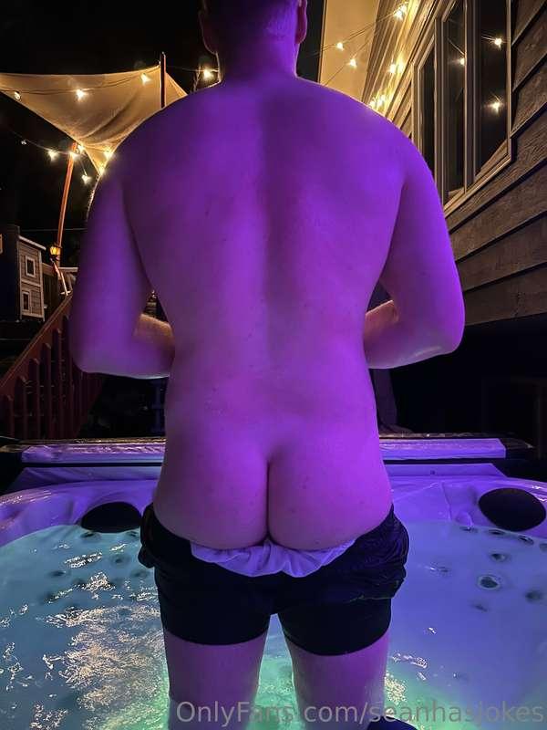 Bootyful 🍑