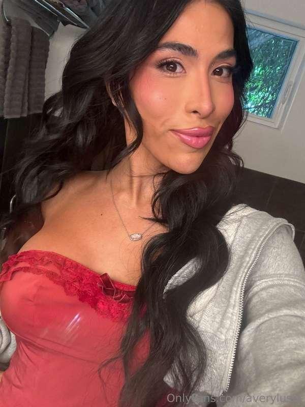 What’s everyone up to on the gorgeous, beautiful hump day?!?