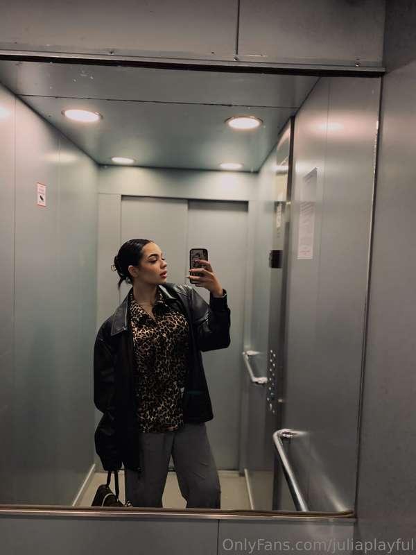 I'm in the mood to be a cat today, meow 🐈