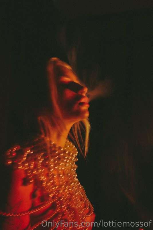 Too hot to cool down… I’m smoking, and I know it 😏