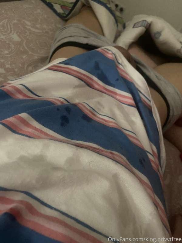 Me he levantado mojadiro esta mañana 🥵👅