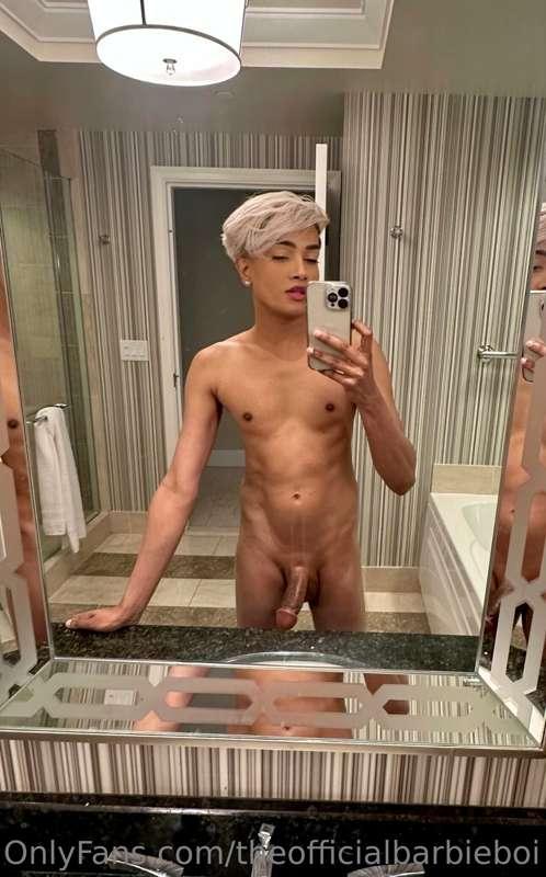 How’s it hanging boys ?