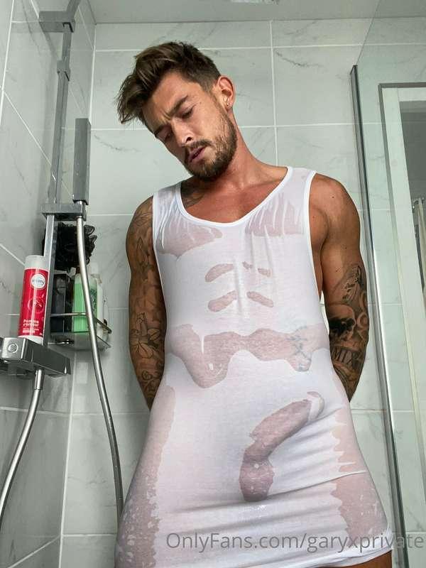 Hope you’re enjoying your day so far you silly sausage!
