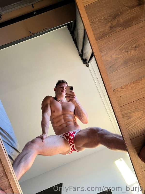 Nice angle huh👅🔥 
Wanna see me taking em off?😏