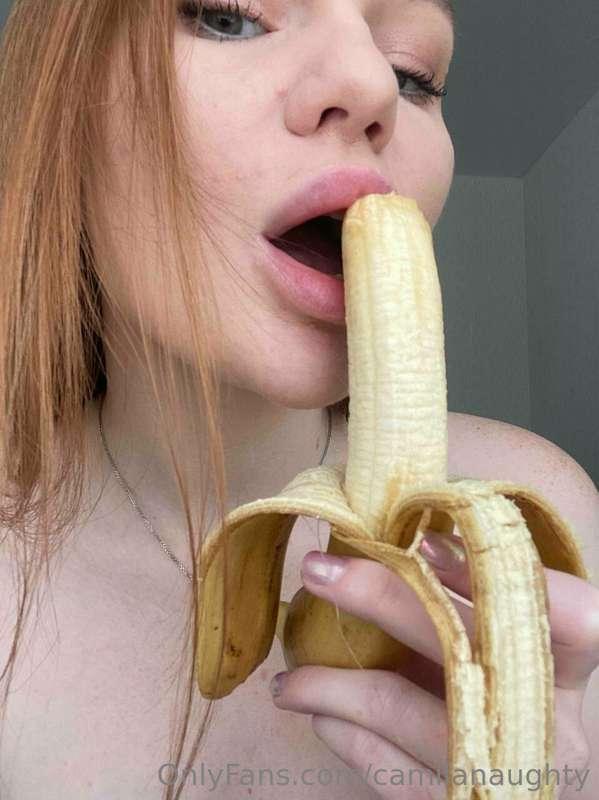 DO YOU THINK YOUR COCK CAN FIT IN MY MOUTH? 😈