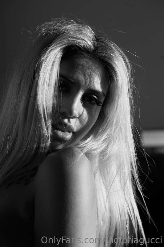 I miss you very much, I want urgent attention)