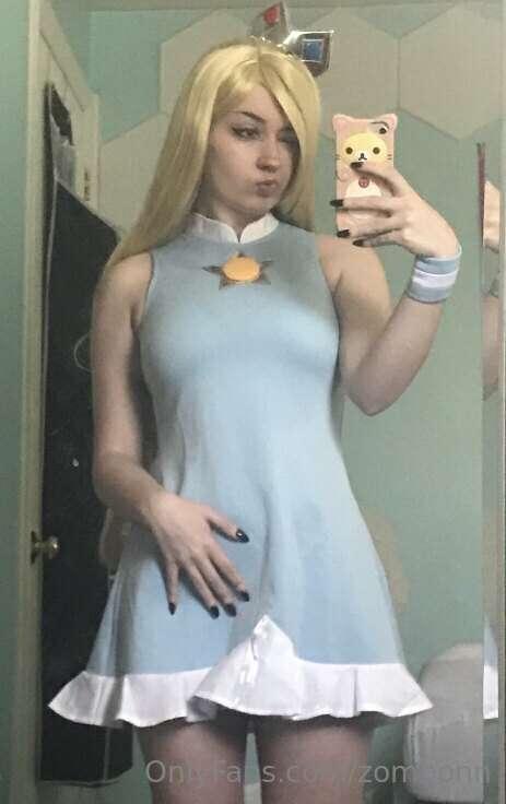 ROSALINA MY WIIIIIFE (4th pic is the best imo)

who was your..