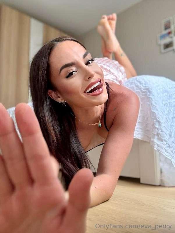 🔥FREE PAGE & A SECRET GIFT JUST FOR YOU🔥 😈 Careful, babe… on..