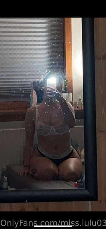 Dirty mirror, you know what else is?🥵😇
