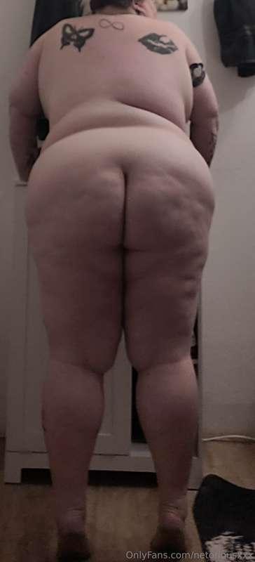 Bring me that Fat ASS!