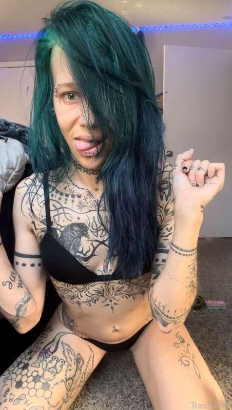 Hi 2025 

#fyp #petite #tattoos