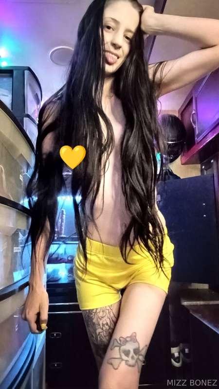Unlock this post to see close up videos of me playing with m..