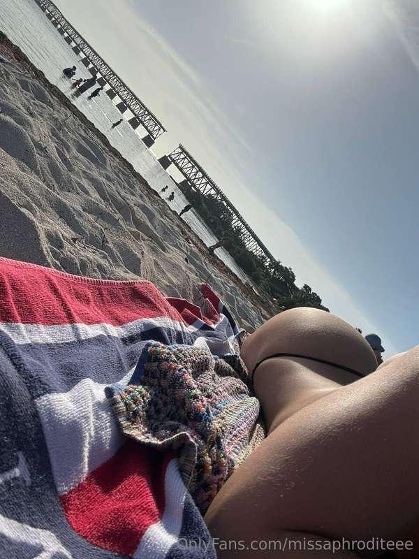 Help me with my sunscreen ☀️