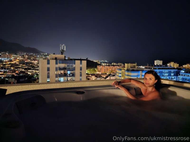 ukmistressrose image #16