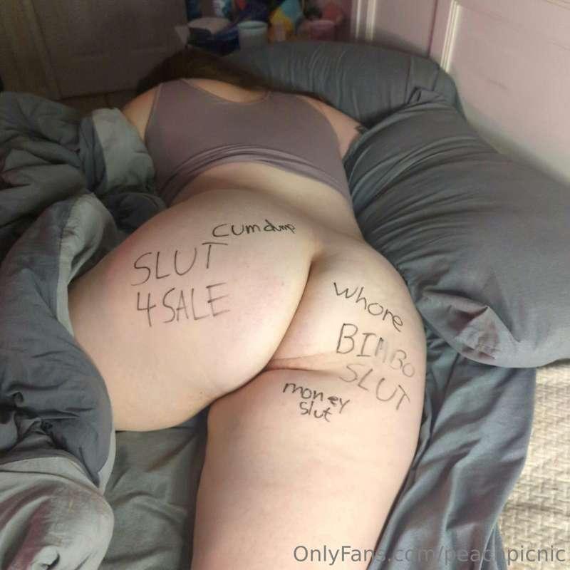 really fun body writing session with a sub last night :))) a..