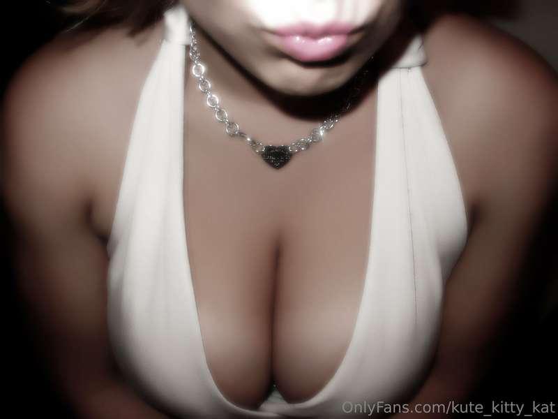 Friday Night, Date Night, Naughty Night!!! 😈💍💋
