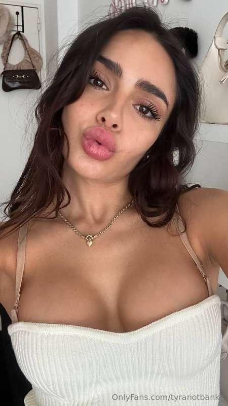 felt cute 😽🤍