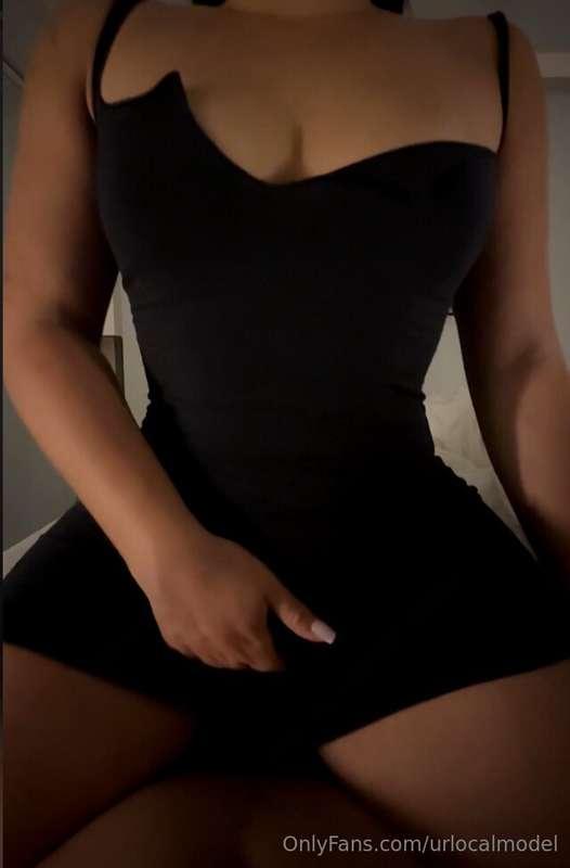 ever heard of hour glass waist? 😋